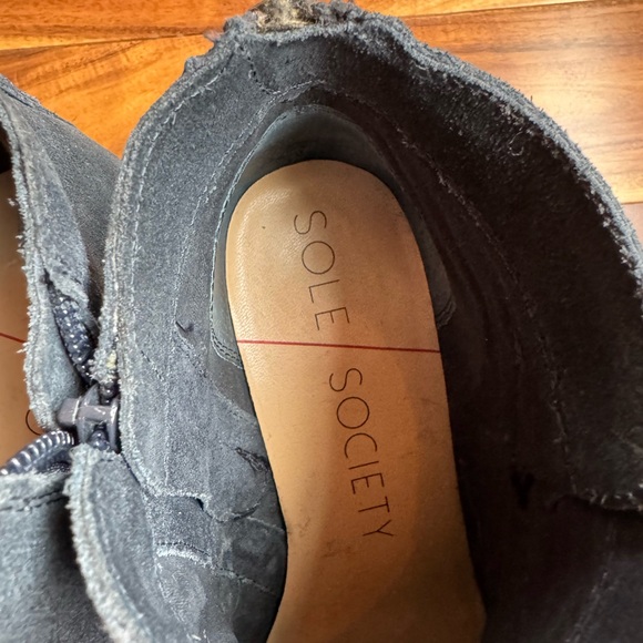 Sole Society Women’s Navy Blue suede Ankle Booties Boots 8.5 - Picture 7 of 10